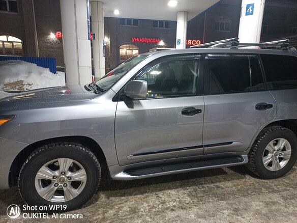 2008 Lexus LX 570 III, серый, 3800000 рублей - вид 9