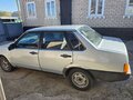 2002 Lada (ВАЗ) 21099, серебристый, 130000 рублей - вид 2