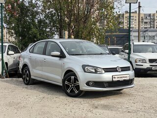 2013 Volkswagen Polo V, серебристый, 779000 рублей, вид 3