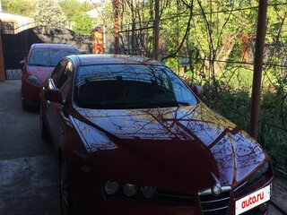 2008 Alfa Romeo 159, красный, 1350000 рублей, вид 5