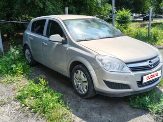 2011 Opel Astra H Рестайлинг, бежевый, 550000 рублей, вид 3