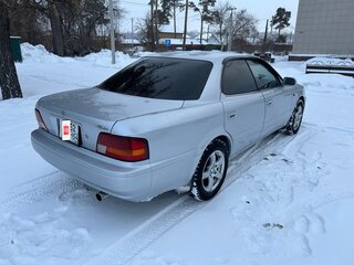 1996 Toyota Vista IV (V40), серебристый, 445000 рублей, вид 4