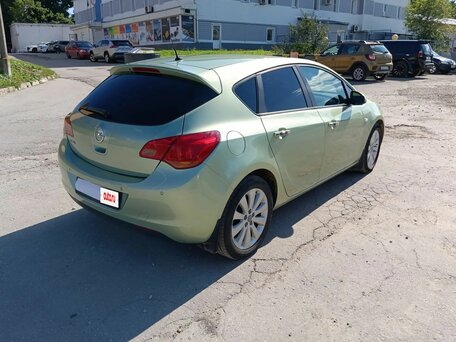 2011 Opel Astra J, серый, 600000 рублей, вид 5
