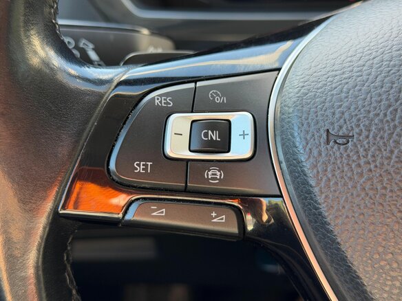 2019 Volkswagen Tiguan II, белый, 2749000 рублей - вид 12