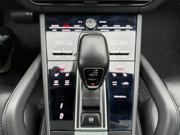 2019 Porsche Cayenne E-Hybrid III, серый, 5900000 рублей - вид 35