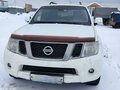 2011 Nissan Pathfinder III Рестайлинг, белый - вид 1