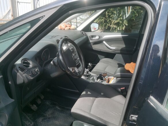 2008 Ford S-MAX I, чёрный, 1300000 рублей - вид 4