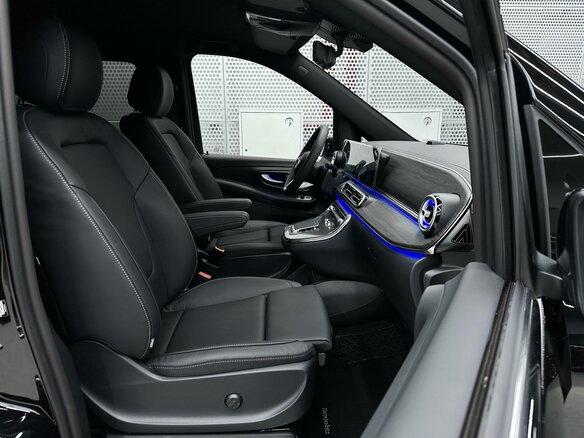 2026 Mercedes-Benz V-Класс 300 d экстра длинный III (W447) Рестайлинг 2, чёрный - вид 12
