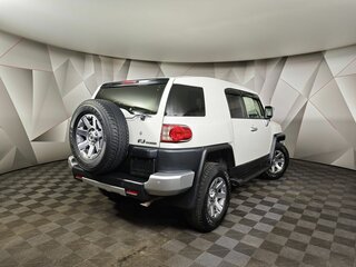 2022 Toyota FJ Cruiser, белый, 5300000 рублей, вид 2