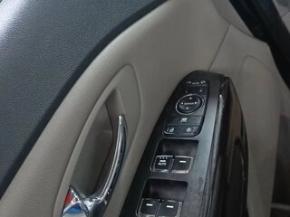 2020 Kia Carnival III, чёрный, 1830000 рублей, вид 4