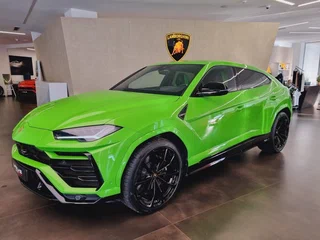 2022 Lamborghini Urus I, зелёный, 26500000 рублей, вид 4