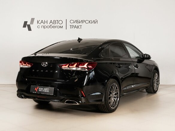 2019 Hyundai Sonata VII (LF) Рестайлинг, чёрный, 1770000 рублей - вид 2