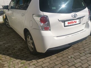 2017 Toyota Verso I Рестайлинг, белый, 1150000 рублей, вид 3