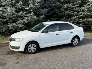 2016 Skoda Rapid I, белый, 920000 рублей, вид 5
