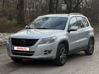 2010 Volkswagen Tiguan I, серебристый, 750000 рублей, вид 1