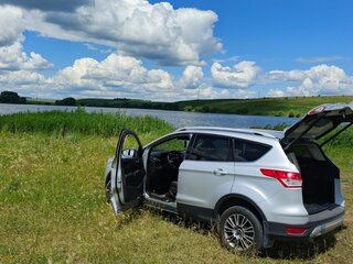 2013 Ford Kuga II, серебристый, 960000 рублей, вид 3