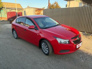 2012 Chevrolet Cruze I, красный, 630000 рублей, вид 3