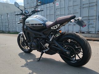 2021 Yamaha XSR900, серебристый, 969000 рублей, вид 3