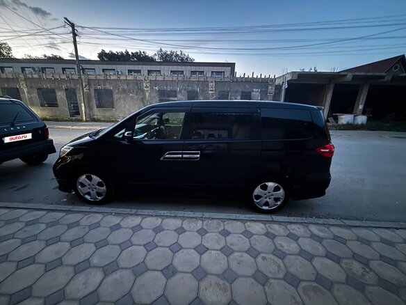 2007 Honda Elysion I Рестайлинг, чёрный, 949999 рублей - вид 3