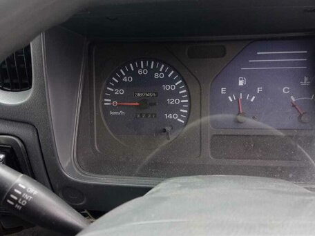 2002 Nissan Atlas, белый, 890000 рублей, вид 3