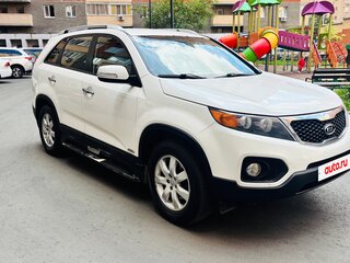2011 Kia Sorento II, белый, 1150000 рублей, вид 4