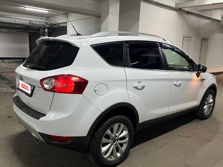 2011 Ford Kuga I, белый, 1500000 рублей, вид 3