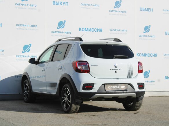2018 Renault Sandero Stepway II, белый, 1090000 рублей - вид 6