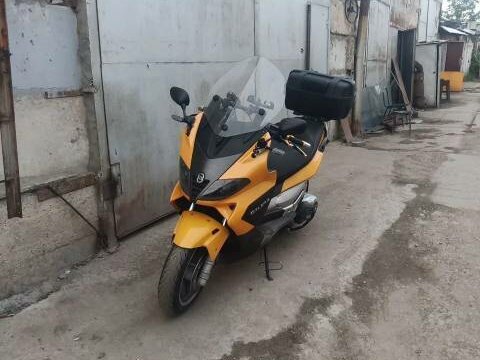 2004 Gilera Nexus, жёлтый, 265000 рублей