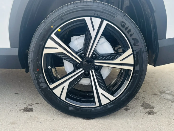 2026 Geely Cityray, белый, 3344990 рублей - вид 19