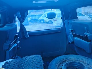 1999 Toyota Town Ace Noah III, серебристый, 210000 рублей, вид 4