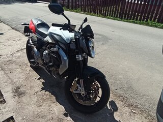 2013 MV Agusta Brutale 800, белый, 630000 рублей, вид 2