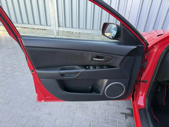 2008 Mazda 3 I (BK) Рестайлинг, красный, 545000 рублей - вид 17