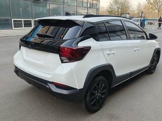 2021 Toyota Yaris L XP150 Рестайлинг, белый, 1320000 рублей, вид 2