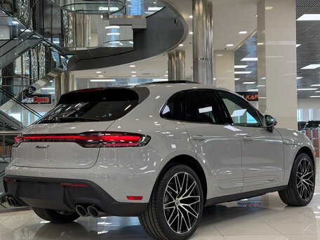2025 Porsche Macan I Рестайлинг 2, серый, 11495000 рублей, вид 4