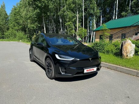 2019 Tesla Model X Performance I, чёрный, 4950000 рублей, вид 3