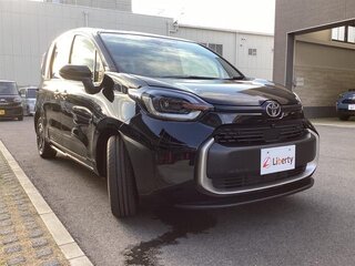 2025 Toyota Sienta III, чёрный, 1300217 рублей, вид 1