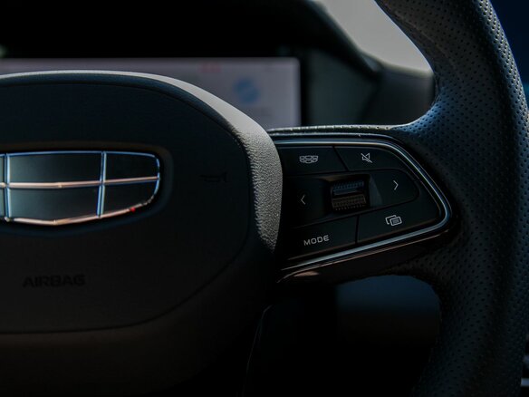 2026 Geely Coolray I Рестайлинг 2, серый, 2935990 рублей - вид 18