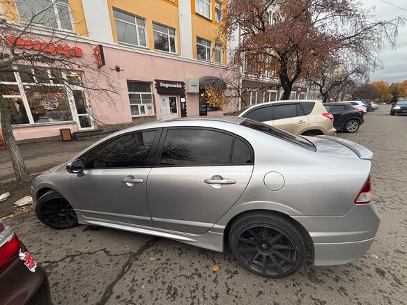2007 Honda Civic VIII, серебристый, 730000 рублей - вид 8