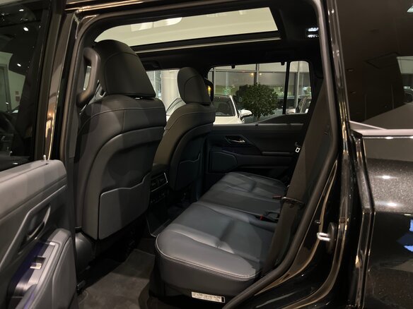 2026 Lexus GX 550 III, чёрный, 14700000 рублей - вид 15