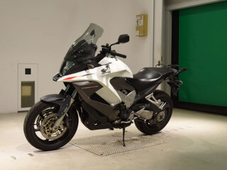 2012 Honda VFR 800X (Crossrunner), белый, 480000 рублей, вид 1