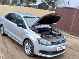 2013 Volkswagen Polo V, серебристый, 699999 рублей, вид 1
