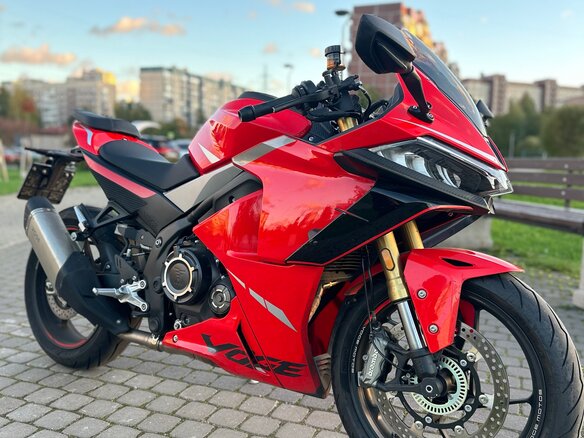 2024 Voge 525RR, красный, 425000 рублей - вид 2