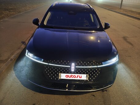 2023 Lincoln Nautilus II, чёрный, 4995000 рублей, вид 2