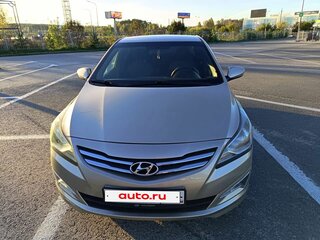2011 Hyundai Solaris I, золотистый, 650000 рублей, вид 1