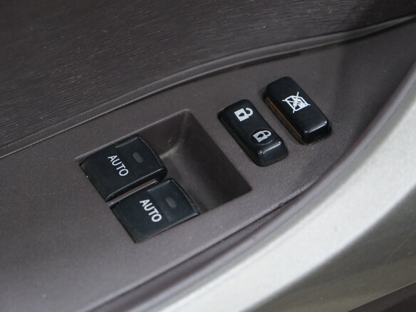 2009 Toyota iQ, фиолетовый, 799000 рублей - вид 7