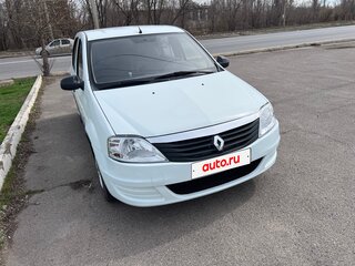 2010 Renault Logan I Рестайлинг, белый, 310000 рублей, вид 2