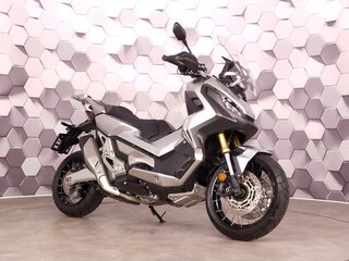 2017 Honda X-ADV, серебристый, 1049000 рублей, вид 1