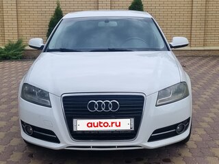 2011 Audi A3 II (8P) Рестайлинг 2, белый, 780000 рублей, вид 1