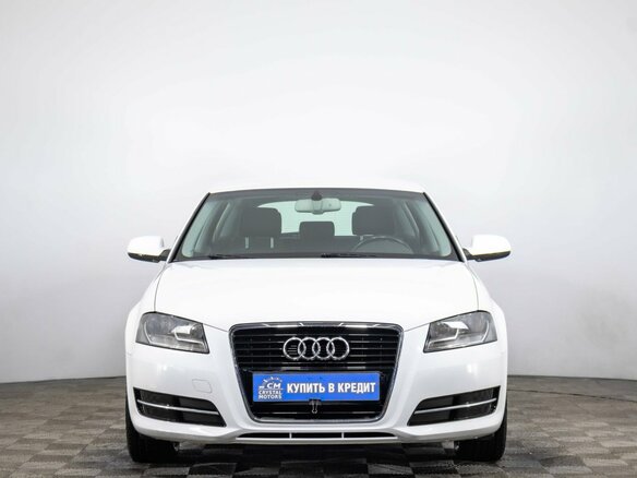 2013 Audi A3 II (8P) Рестайлинг 2, белый, 1299000 рублей - вид 1