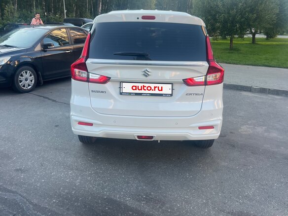 2022 Suzuki Ertiga II, белый, 2150000 рублей - вид 2